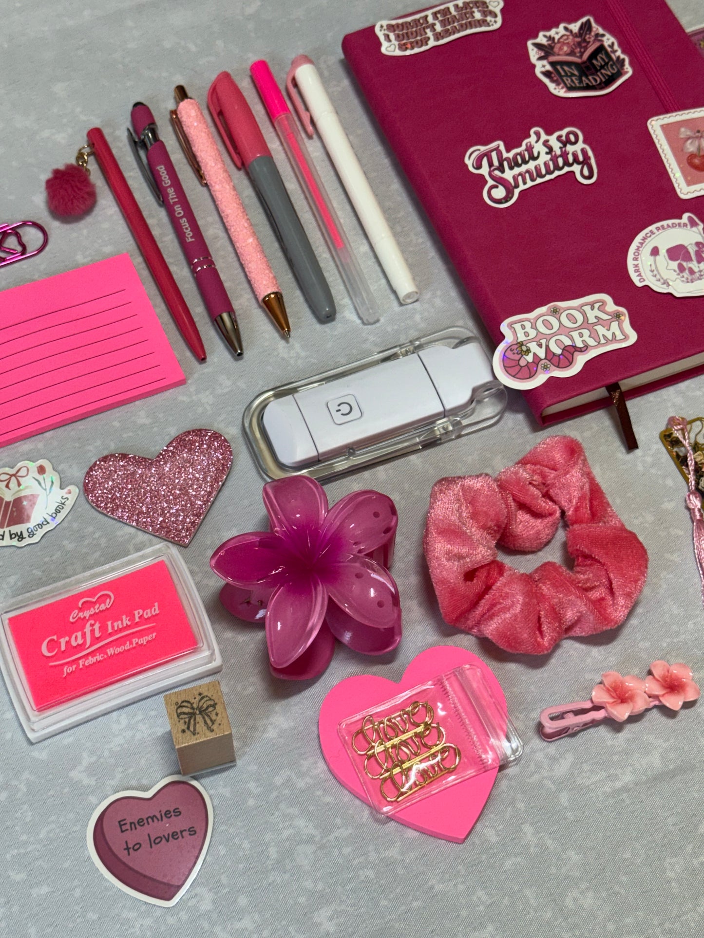 Your vibe, your bundle 15+ Piece
